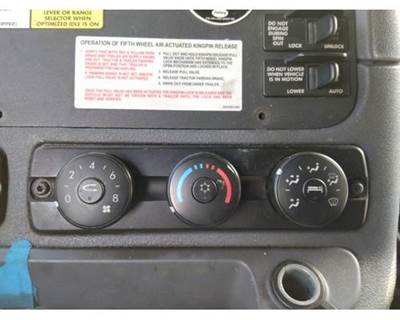 Freightliner Cascadia 125 Heater / AC Temp Control