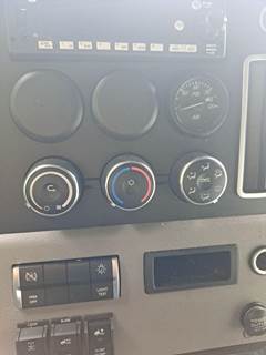 Freightliner Cascadia 126 Heater / AC Temp Control