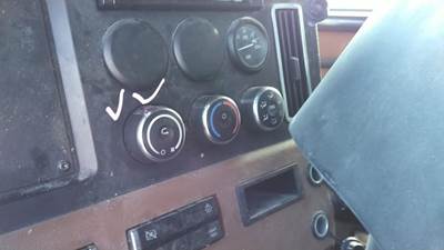 Freightliner Cascadia 126 Heater / AC Temp Control