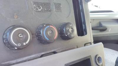 Freightliner Cascadia 126 Heater / AC Temp Control