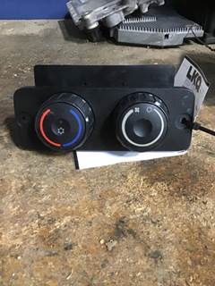 Freightliner Cascadia 126 Heater / AC Temp Control