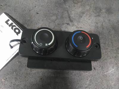 Freightliner Cascadia 126 Heater / AC Temp Control
