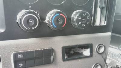 Freightliner Cascadia 126 Heater / AC Temp Control