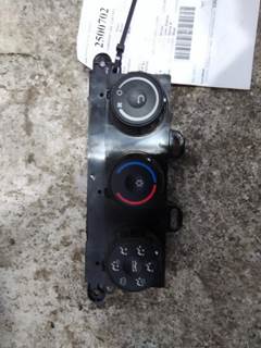 Freightliner Cascadia 126 Heater / AC Temp Control