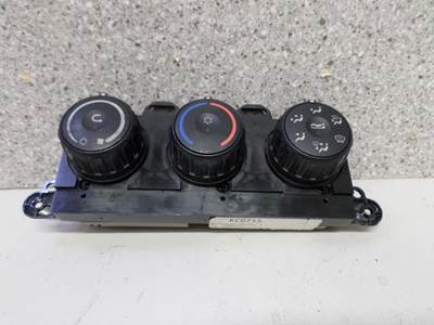 Freightliner Cascadia 126 Heater / AC Temp Control