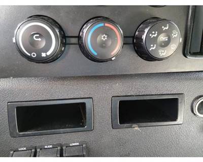 Freightliner Cascadia 126 Heater / AC Temp Control