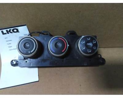 2022 Freightliner Cascadia 126 Cab Temperature Controls