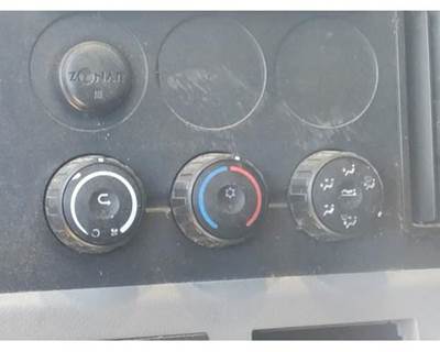 Freightliner Cascadia 126 Heater / AC Temp Control