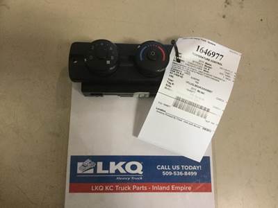 Freightliner Cascadia Heater / AC Temp Control