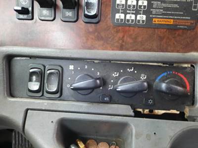 Freightliner Columbia 112 Heater / AC Temp Control