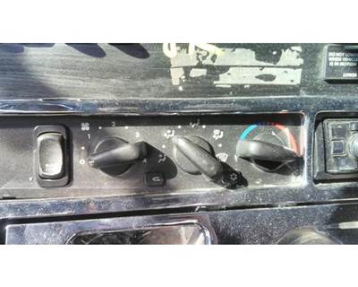 Freightliner Columbia 120 Heater / AC Temp Control