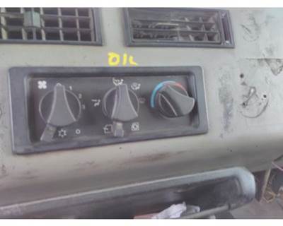 Freightliner FL70 Heater / AC Temp Control