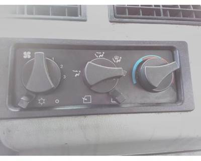 Freightliner FL80 Heater / AC Temp Control