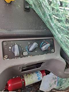 Freightliner M2 106 Heater / AC Temp Control