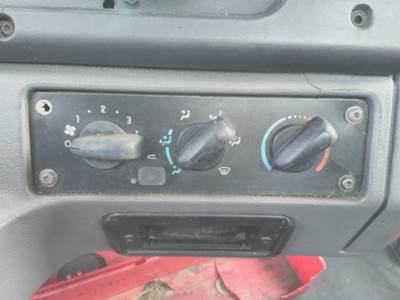 Freightliner M2 106 Heater / AC Temp Control
