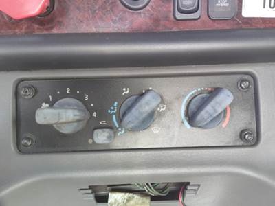 Freightliner M2 106 Heater / AC Temp Control