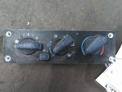Freightliner M2 106 Heater / AC Temp Control
