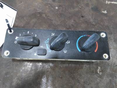 Freightliner M2 106 Heater / AC Temp Control