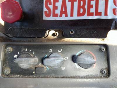 Freightliner M2 106 Heater / AC Temp Control