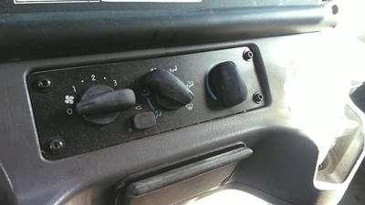 Freightliner M2 106 Heater / AC Temp Control