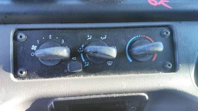 Freightliner M2 106 Heater / AC Temp Control