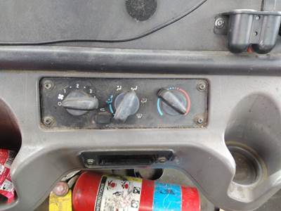 Freightliner M2 106 Heater / AC Temp Control