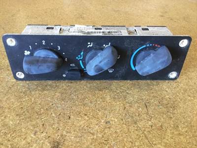 Freightliner M2 106 Heater / AC Temp Control