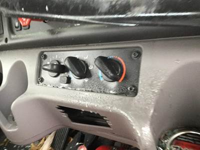 Freightliner M2 106 Heater / AC Temp Control