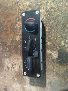 Freightliner M2 106 Heater / AC Temp Control