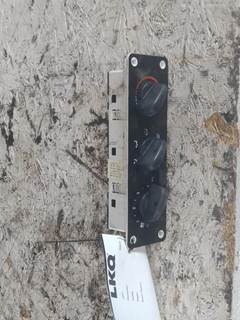 Freightliner M2 106 Heater / AC Temp Control