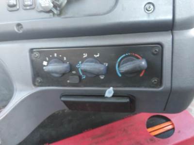 Freightliner M2 106 Heater / AC Temp Control
