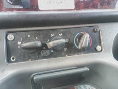 Freightliner M2 106 Heater / AC Temp Control