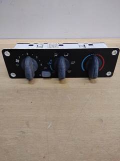 Freightliner M2 106 Heater / AC Temp Control