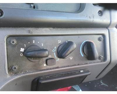Freightliner M2 106 Heater / AC Temp Control