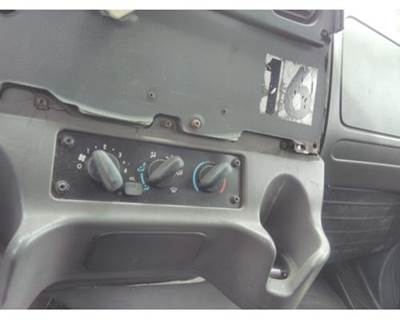 Freightliner M2 106 Heater / AC Temp Control