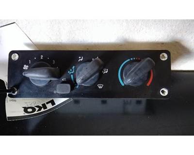 Freightliner M2 106 Heater / AC Temp Control