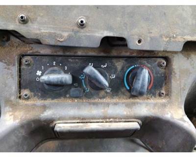 Freightliner M2 106 Heater / AC Temp Control