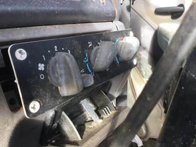 Freightliner M2 112 Heater / AC Temp Control