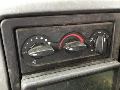 International 4200 Heater / AC Temp Control