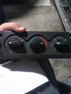 International 4300 Heater / AC Temp Control