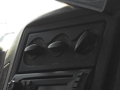 International 4300 Heater / AC Temp Control