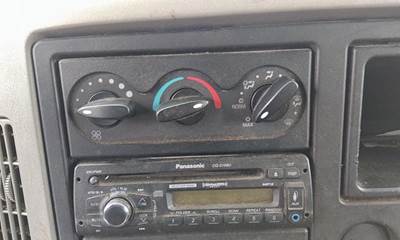 2012 International 4300 3-KNOB Heater / AC Climate Control
