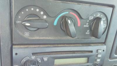 International 4400 Heater / AC Temp Control