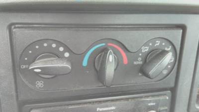 International 4400 Heater / AC Temp Control