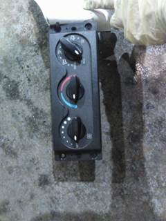 International 8600 Heater / AC Temp Control