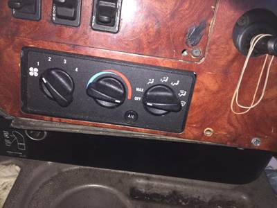 International 9200i Heater / AC Temp Control