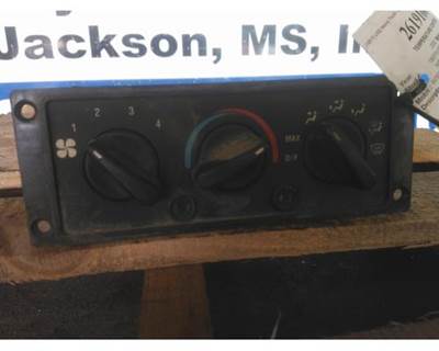 International 9400i Heater / AC Temp Control
