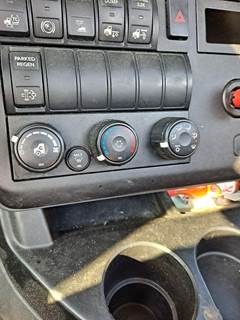 International LT Heater / AC Temp Control