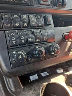 International LT Heater / AC Temp Control