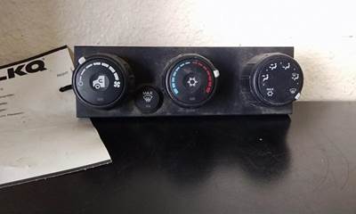 International LT Heater / AC Temp Control